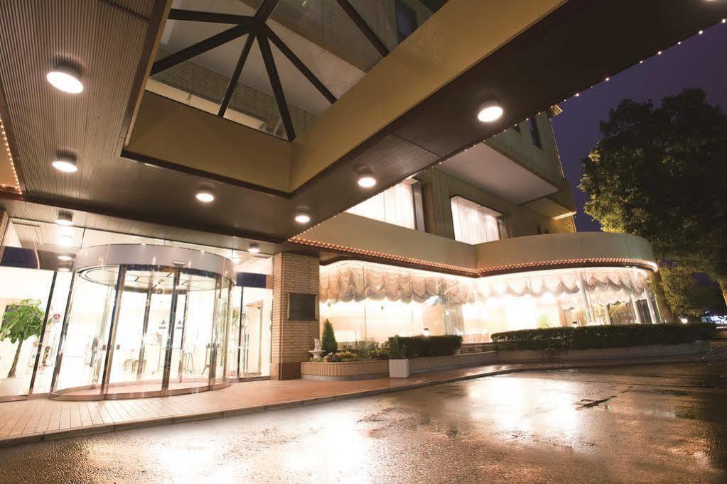 Hotel Crown Palais Kofu Exterior photo